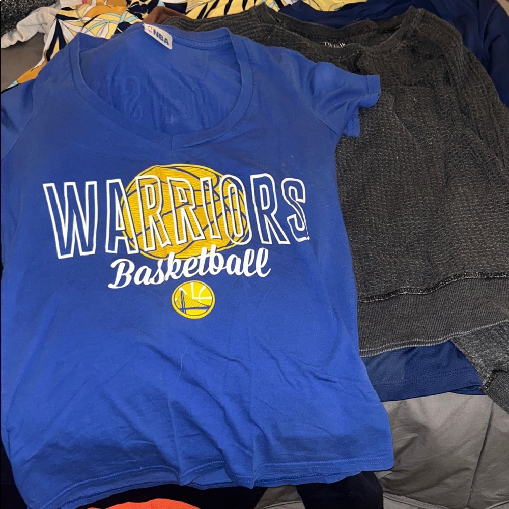 NBA Warriors T-shirt in Royal Blue with Yellow Logo from dynasty days